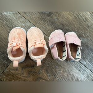 Nike Kids Sneakers in Peach 3C and toms cutest baby shoes roshe baby